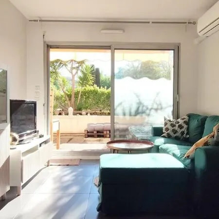 L'eden - Terrasse - Piscine - Tennis Apartment